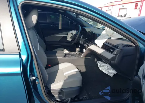 2025 Toyota Camry Se из США, поврежденный, VIN 4T1DAACK3SU115121